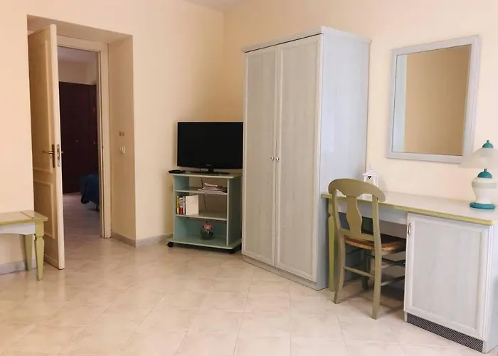 Private Bathroom Quadruple Room