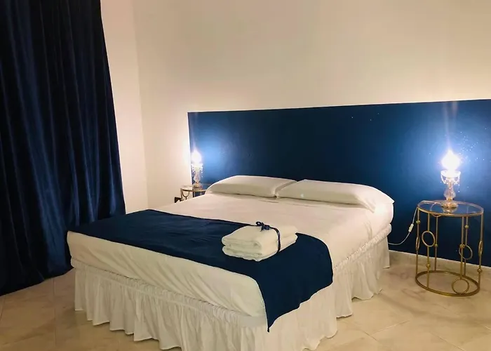 Værelse med en kingsize-seng
